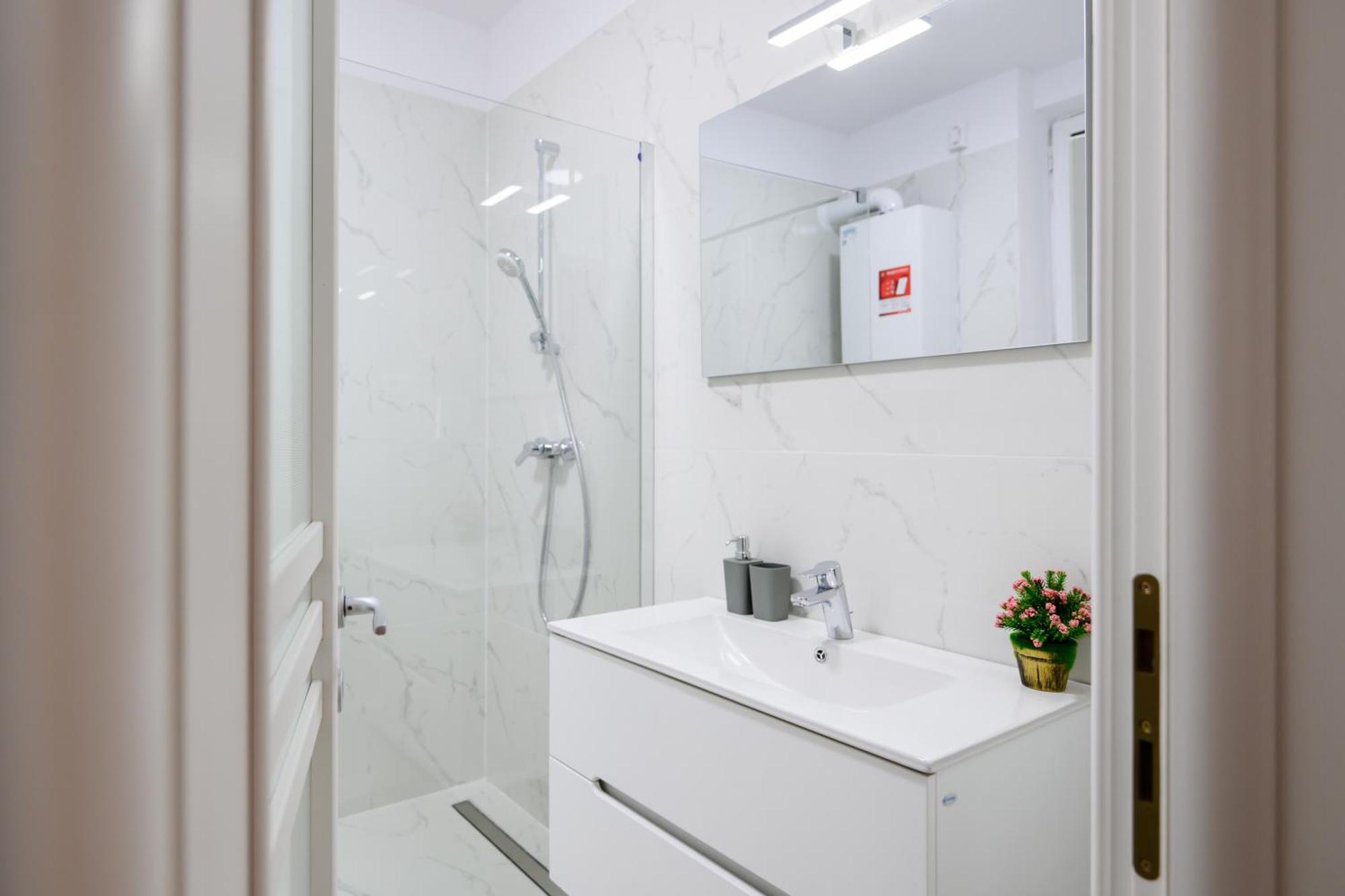 Apartament Dacia *