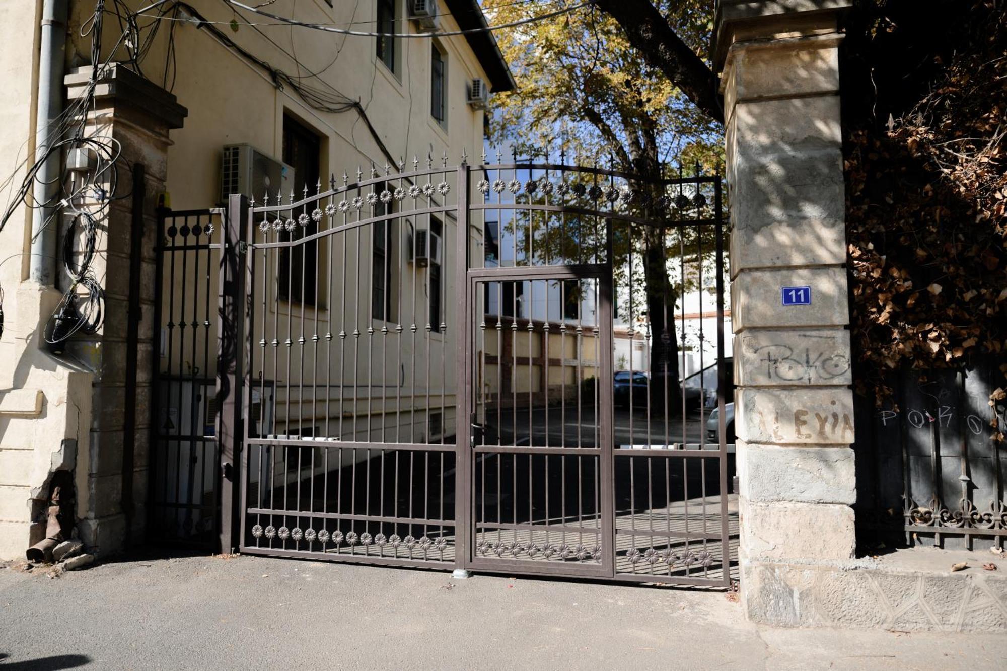 Dacia * Bucureşti